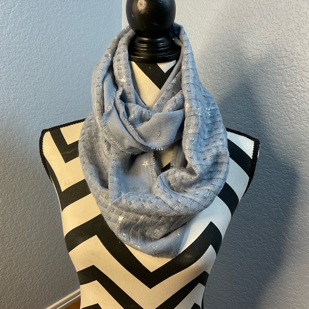 Light Blue Gray Metallic Star Scarf Open Weave Textured Lightweight Frayed Edge